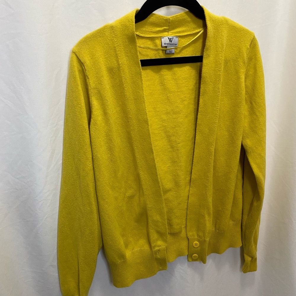 Worthington women’s yellow cardigan, size M